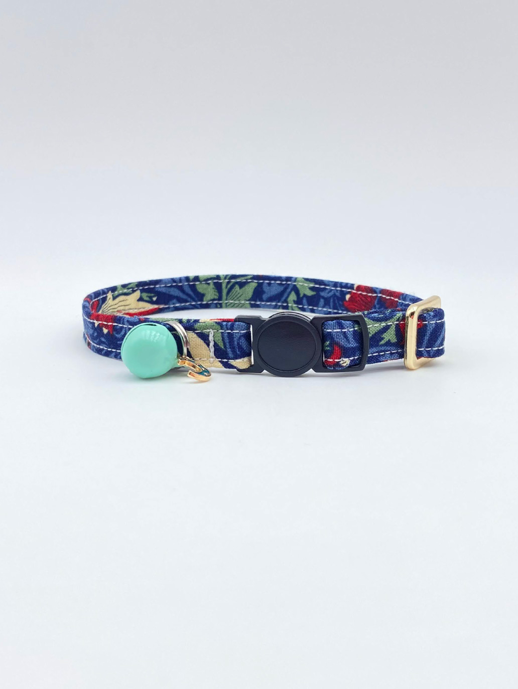 navy snakehead v&a cat collar made in the uk