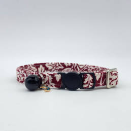 red bird v&a cat collar handmade in the midlands