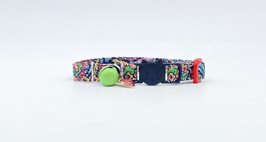 Paisley Dream Flower print cat collar