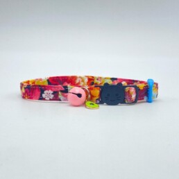 Premium Floral Bouquets Cotton Cat Collar