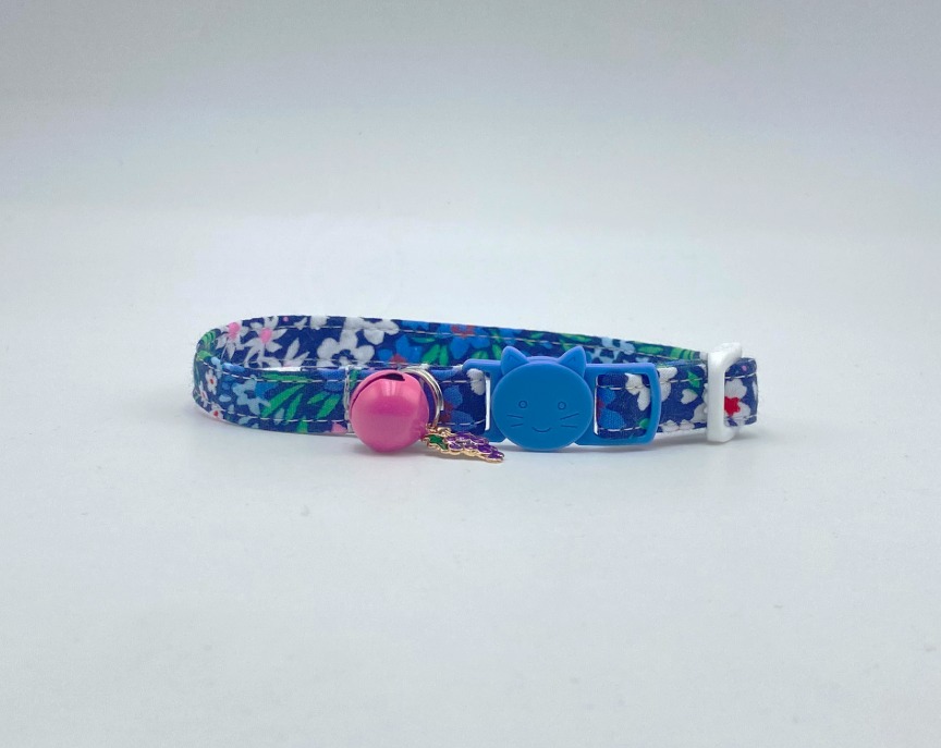 Blue, White and Pink Flower Fabric Cat Collar With Safety Buckle