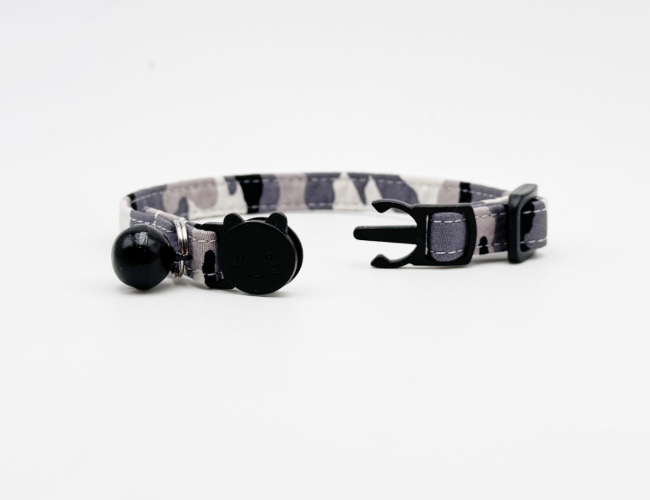 Grey Camo Cat Collar with Black Cat Face Buckle