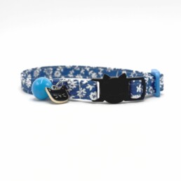 Blue Fabric White Flower Cat Collar