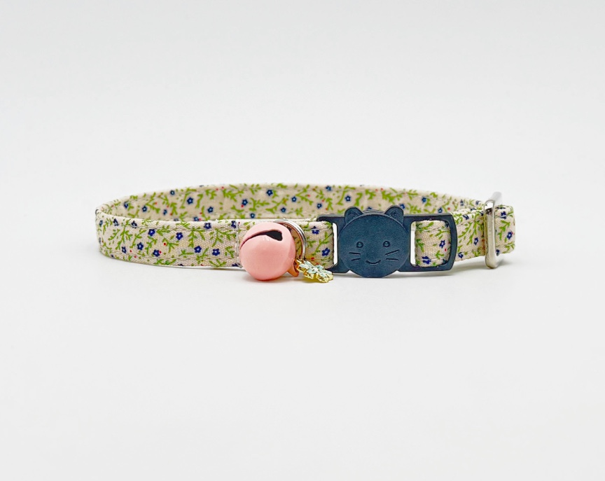 Mini Blue Flowers Cat Collar
